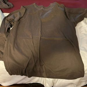 Men’s brown basic long sleeve t shirt